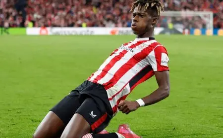 فيغو يحذر ريال مدريد: فرصتك لإفشال صفقة ويليامز مع برشلونة!