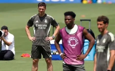 لابورتا: ريال مدريد رمز القوة، وتشابي: مرادف للحرية في عالم كرة القدم