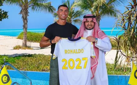 رونالدو يعلن عن فصل جديد بعد تمديد عقده مع النصر: دعونا نصنع التاريخ سوياً!