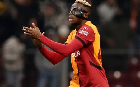 “أوسيمين يقترب من الهلال بعرض سنوي مذهل يبلغ 40 مليون يورو!”