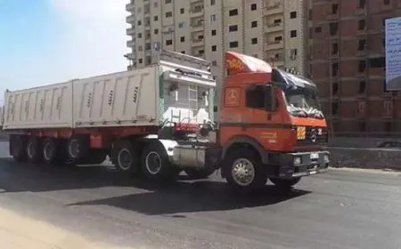 أستاذ يُبرز مشاكل الطرق: ثنائي يتحديان الصعوبات بالتجارة ويفتتحان شركة شحن جديدة!