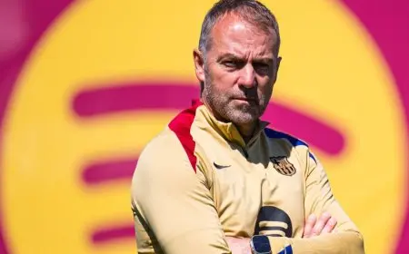 فليك يدعو برشلونة للتعاقد مع صفقتين جديدتين لتعزيز الفريق