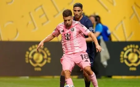 جوردي ألبا يكشف: تأثير لويس إنريكي في حياتي يمتد إلى ما هو أبعد من كرة القدم!