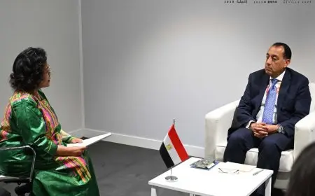 رئيس الوزراء يجتمع مع المديرة التنفيذية لوكالة النيباد الأفريقية للتنمية لتعزيز التعاون والتطوير الاقتصادي