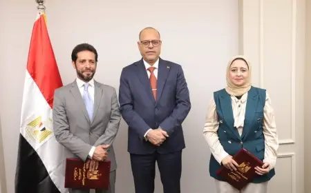 وزير العمل يوقع بروتوكول تعاون مع مؤسسة ابتسامة لتأهيل وتوظيف ذوي الهمم في خطوة لدعم الإدماج الاجتماعي