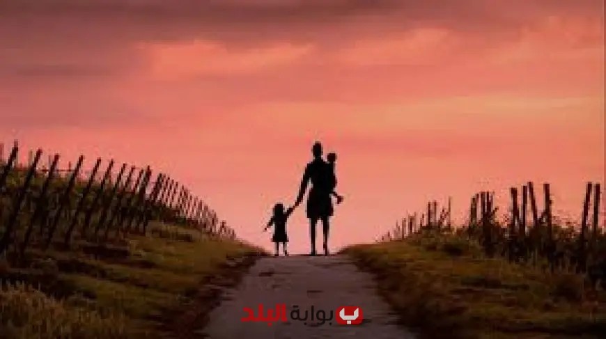 دينا أبو الخير: كيف تتنافس المرأة التي تختار تربية أبنائها بعد الانفصال أو وفاة الزوج مع النبي عند باب الجنة؟