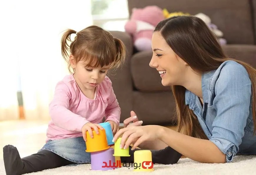 هل يمكن لجليسة الأطفال في المنزل أن تحل محل الزواج وتخفف عن الأمهات والآباء؟