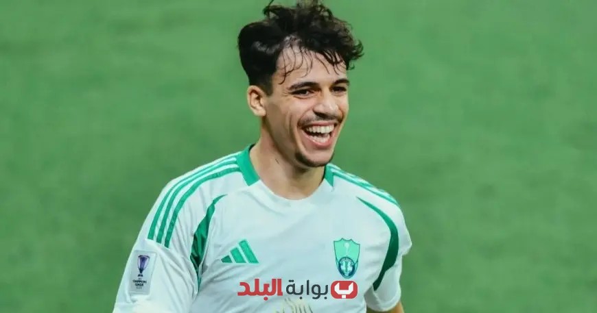 انتقال فيغا لاعب الأهلي السعودي إلى بورتو: تفاصيل الصفقة والمبلغ المعلن عنه
