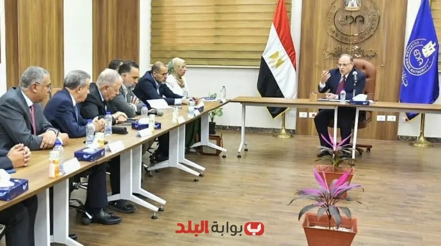 رئيس هيئة الدواء المصرية يلتقي بممثلي شركات توزيع الأدوية لتعزيز التعاون وتحسين الخدمات