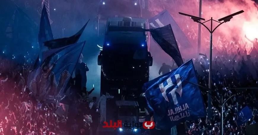 “قميص الهلال لكأس العالم للأندية: تصميم رائع يرمز إلى المجد!”