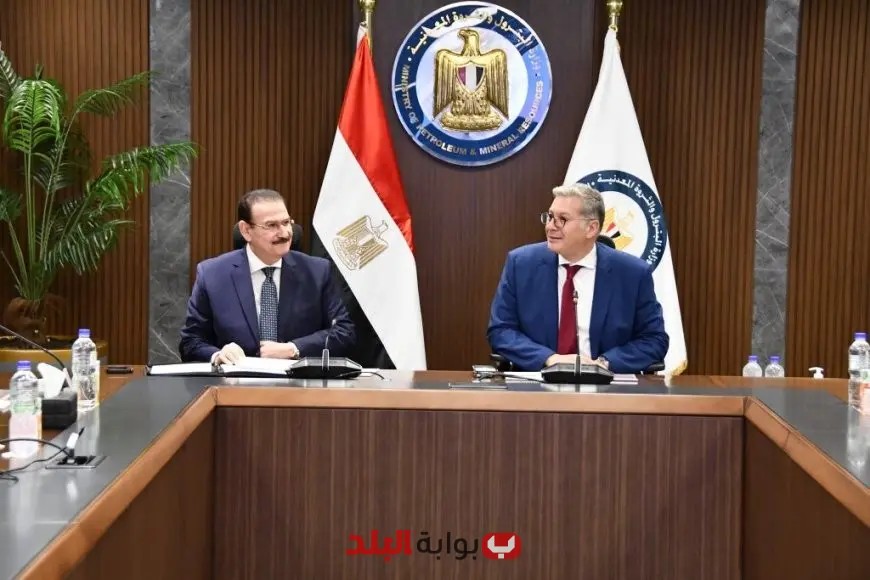 وزير البترول يناقش مستجدات مشروع حامض الفوسفوريك بأبوطرطور مع المساهمين لتعزيز التنمية الاقتصادية