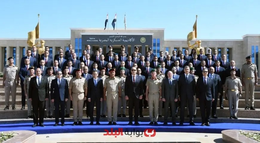 الأكاديمية العسكرية تكرم خريجي الدورة التدريبية الرابعة لأعضاء هيئة الرقابة الإدارية بحضور مميز