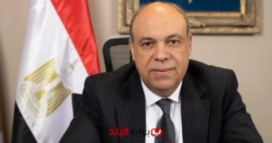 وزير الطيران يكشف: أكثر من 700 طائرة هبطت في مصر بعد إغلاق المجالات الجوية المجاورة