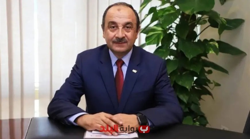 وزير قطاع الأعمال العام يقوم بزيارة مفاجئة لشركتي “العربية” و”ممفيس” للأدوية لتعزيز التعاون والابتكار