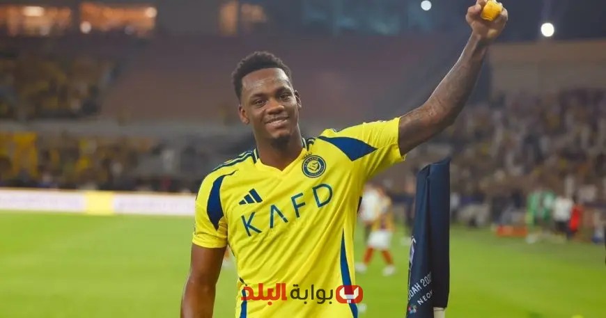 جون دوران مهاجم النصر يتجاهله نابولي في خطط الانتقالات!