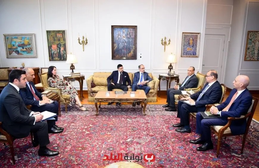 وزير الخارجية والهجرة يستقبل رئيس وزراء صربيا لتعزيز العلاقات الثنائية