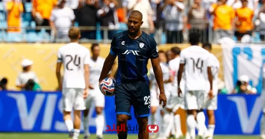 مدرب باتشوكا يعبّر عن أسفه لفرصة ضائعة “لإسقاط” ريال مدريد