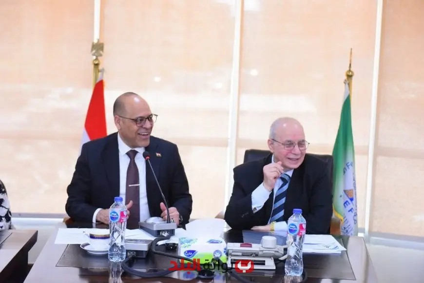 وزير العمل يلتقي اتحاد مقاولي التشييد والبناء لتعزيز التعاون في دعم العمالة والتدريب المهني