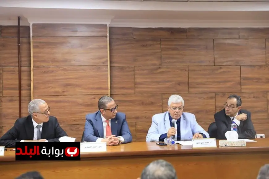 “وزير التعليم العالي يكشف عن برامج تعليمية مبتكرة بالجامعات الأهلية لتأهيل خريجين ينافسون على المستويين الإقليمي والدولي”