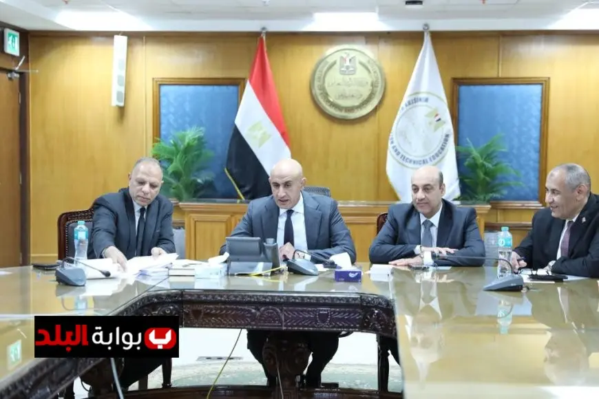 وزير التعليم يؤكد على أهمية الالتزام الصارم بإجراءات التفتيش لطلاب الثانوية العامة قبل دخول لجان الامتحانات