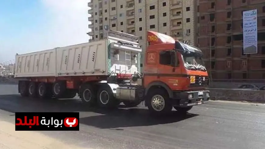 أستاذ يُبرز مشاكل الطرق: ثنائي يتحديان الصعوبات بالتجارة ويفتتحان شركة شحن جديدة!