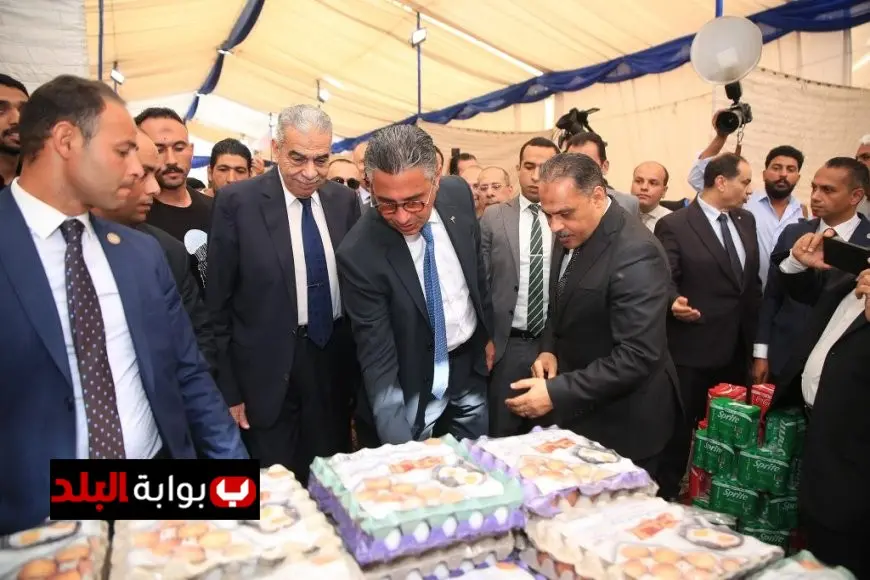وزير التموين ومحافظ الشرقية يطلقان سوق اليوم الواحد في العاشر من رمضان لتعزيز الاقتصاد المحلي