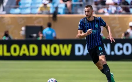 خيبة أمل كبيرة لإنتر ميلان: فلومينينسي يتفوق بالثقة في المباراة!