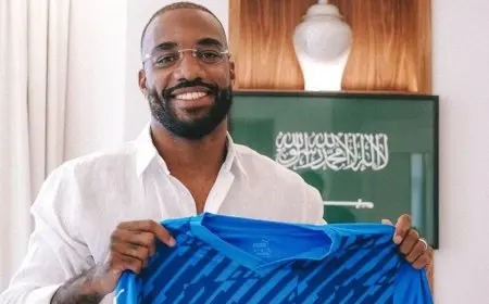 “تعاقد نيوم مع النجم الفرنسي لاكازيت: اللاعب يرحب بترحيب خاص!”