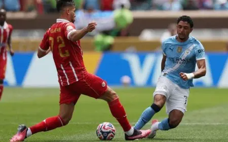 الوداد يمنح المدافع البرازيلي فيريرا مكافأة مميزة تقديراً لأدائه الرائع