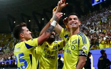 النصر يدخل سباق المنافسة مع مانشستر يونايتد للتعاقد مع لاعب بارز من باريس سان جيرمان