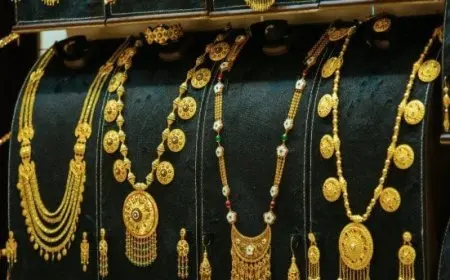 سعر الذهب في السوق اليوم الجمعة 4 يوليو: انخفاض مفاجئ لعيار 21 يثير التساؤلات