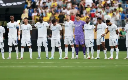 دموع نيفيز وكانسيلو قبل مواجهة الهلال وفلومينينسي: لحظة حزن تأثر بها الجميع على جوتا