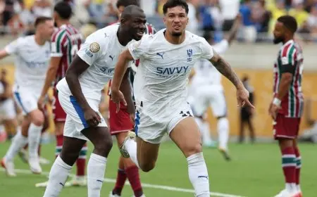 ليوناردو يسجل هدف التعادل للهلال خلال إنقاذ خارق من الحارس بونو!