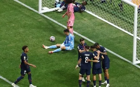 تشكيلة باريس سان جيرمان وبايرن ميونيخ: حكيمي يبرز في القوة الضاربة!