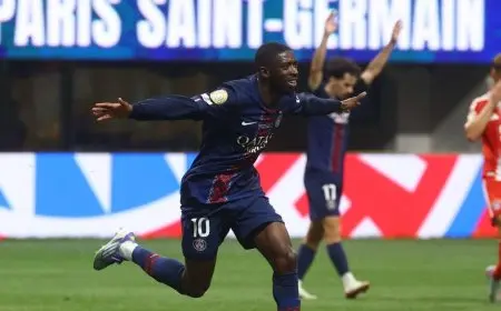 عثمان ديمبيلي يُعيد احتفال جوتا المثير بعد تسجيله هدفا في شباك بايرن ميونيخ