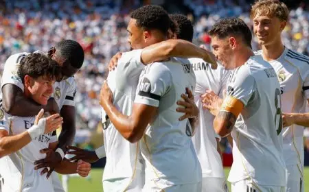 ملايين المشجعين تصطف لدعم ريال مدريد بعد تأهله إلى نصف نهائي المونديال!