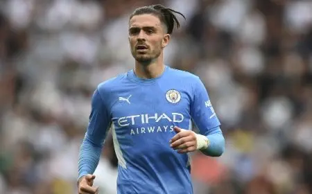 مانشستر سيتي يخطط لتخفيض خسائره الكبيرة ببيع جاك جريليش!