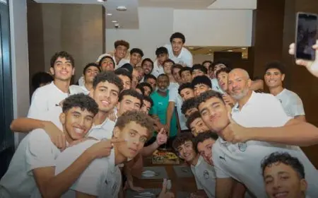 منتخب مصر للناشئين يحتفل بعيد ميلاد أحمد الكاس وسط تحضيرات مكثفة لمونديال قطر 2022
