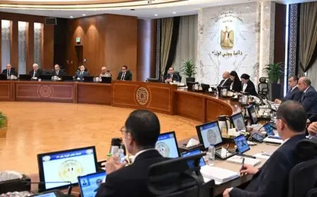 الحكومة تعتمد 8 قرارات جديدة هامة خلال اجتماعها الأسبوعي لتعزيز التنمية والشفافية