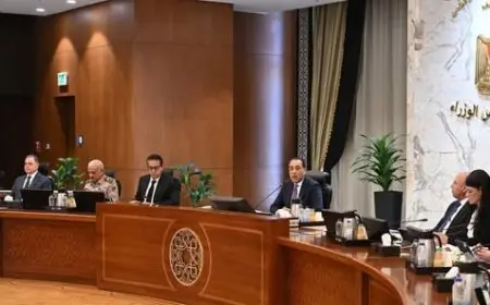 رئيس الوزراء يكشف الحقيقة وراء مزاعم حرق سنترال رمسيس بغرض البيع