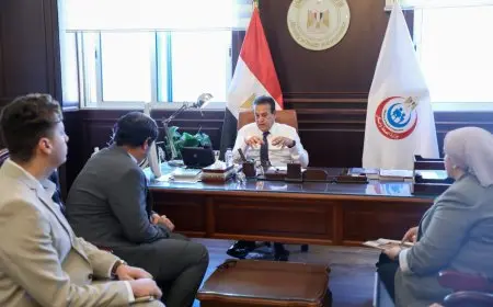 وزير الصحة يعقد جلسة لمتابعة مؤشرات الأداء في مستشفى العلمين النموذجي