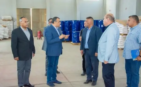 “وزير الإنتاج الحربي يقوم بجولة تفقدية لشركة هليوبوليس للصناعات الكيماوية لتعزيز الشراكة الصناعية”