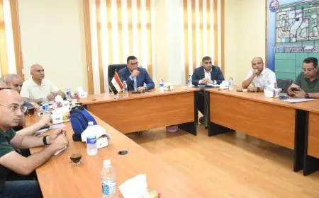 وزير الإسكان يزور النوبارية الجديدة ويعقد اجتماعًا لمتابعة تقدم العمل في جميع القطاعات بالمدينة