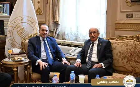 وزير الشؤون النيابية يبارك للمستشار عاصم الغايش بمناسبة توليه رئاسة محكمة النقض