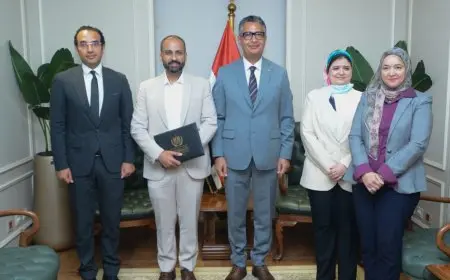 وزير التموين يكرم مبتكر أفضل فكرة لتتبع السلع الغذائية من خلال “منصة حوار”