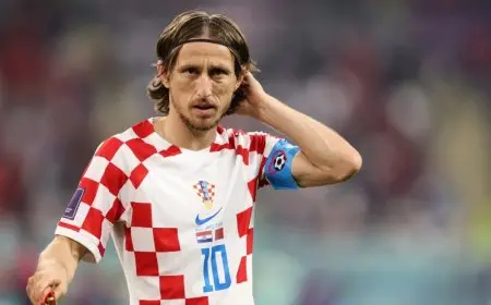 ميلان يُعلن رسمياً عن صفقة انتقال لوكا مودريتش الحرة: نجم ريال مدريد ينضم إلى الروسونيري!