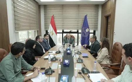 رئيس هيئة الدواء المصرية: اجتماع استراتيجي مع شركة MSD العالمية لتعزيز الأمن الدوائي وتوطين المستحضرات الدوائية