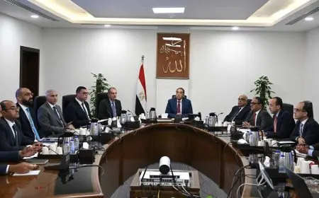 رئيس الوزراء يشرف على تنفيذ توصيات اللجنة الاستشارية لتطوير العمران وتعزيز تصدير العقارات