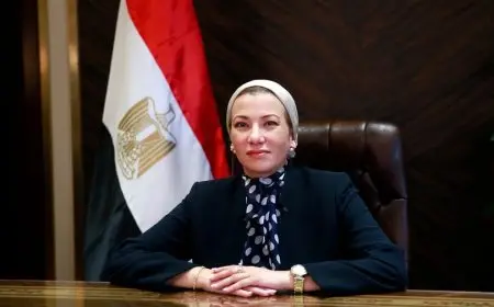 “وزيرة البيئة تدعو لتوحيد الصف الأفريقي بمؤتمر وزراء البيئة الأفارقة في نيروبي”