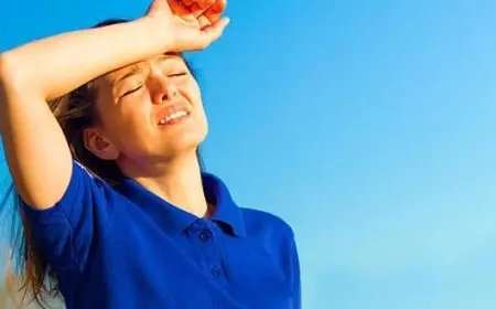 “نصائح هامة من وزارة الصحة للوقاية من ضربات الشمس والإجهاد الحراري: احمِ نفسك في أيام الحر!”